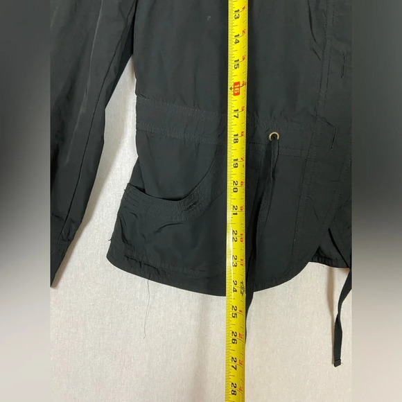 Michael  Kors Utility lightweight black jacket Sz M - Picture 10 of 11